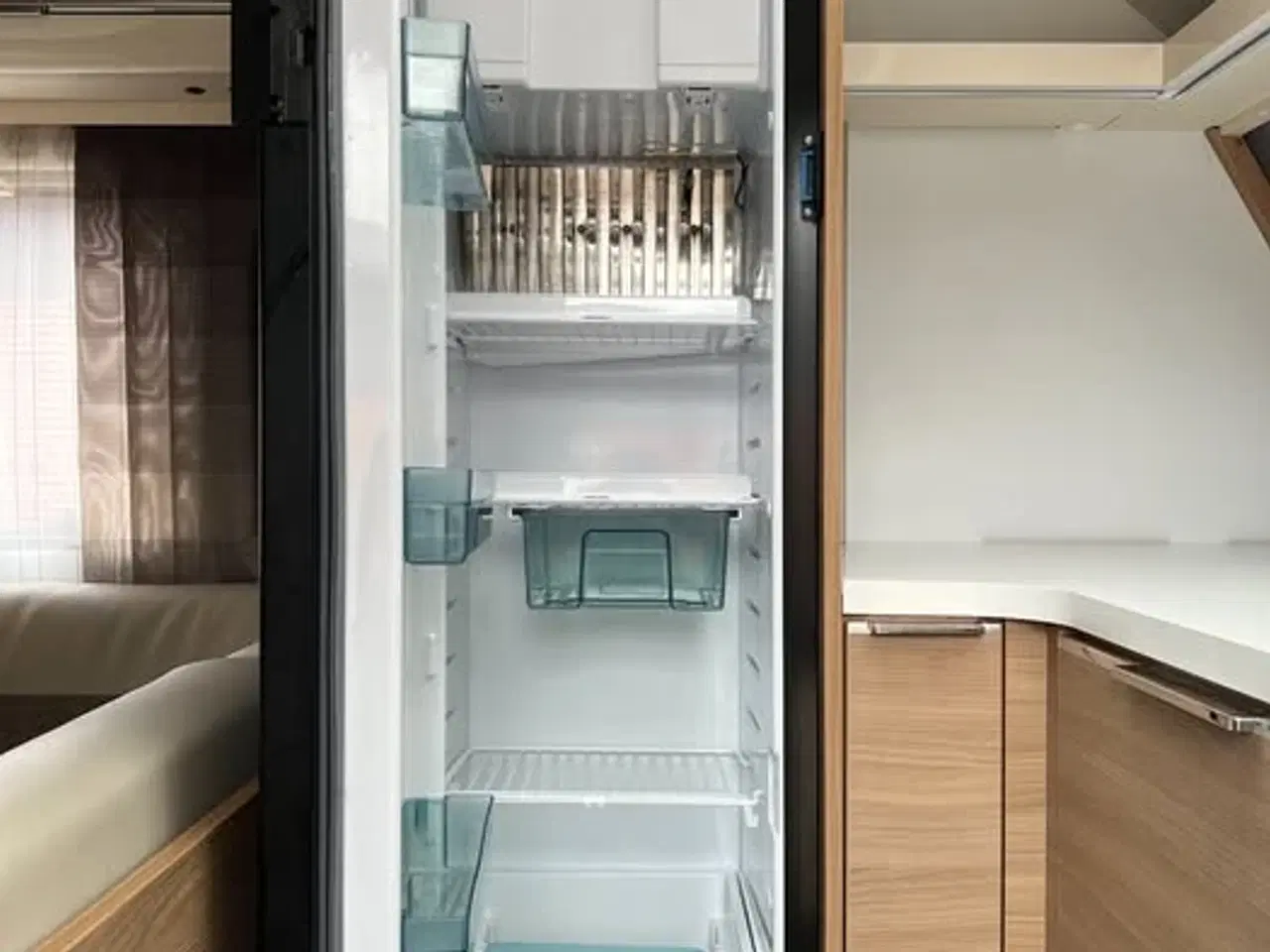 Billede 9 - Flot campingvogn