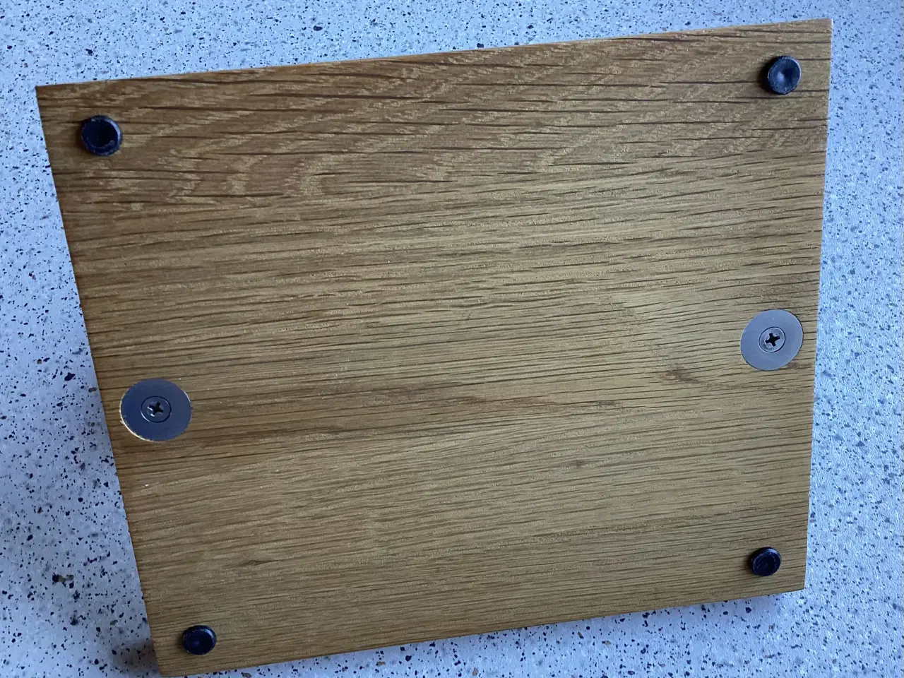 Billede 2 - Trip Trap Servietholder i træ med metalhåndtag.