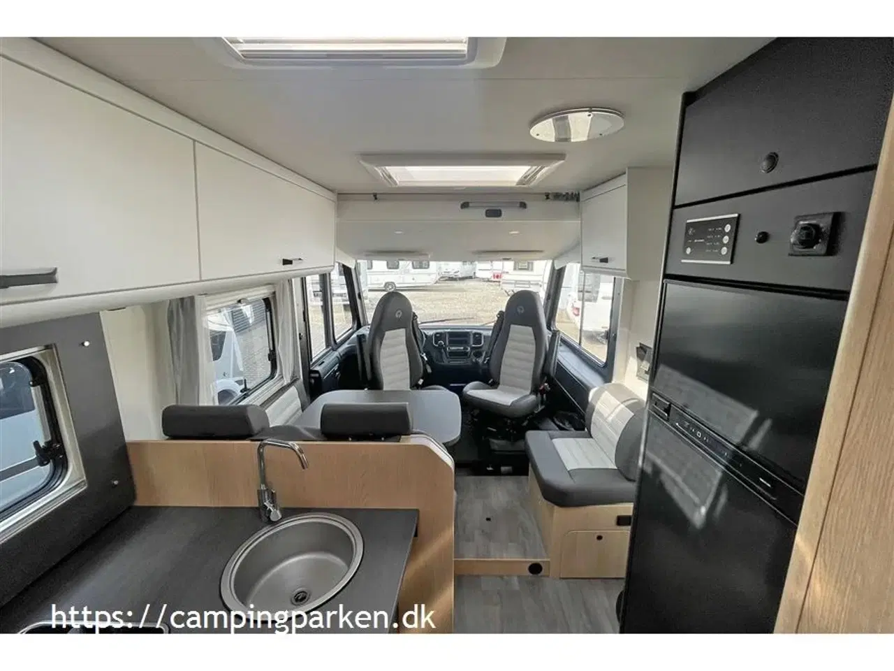 Billede 8 - 2024 - SunLight I 68 Adv. Edi. - Aut. gear   Sunlights flagskib er tilbage! Fiat Ducato, 140 hk og 9-trins automatgear