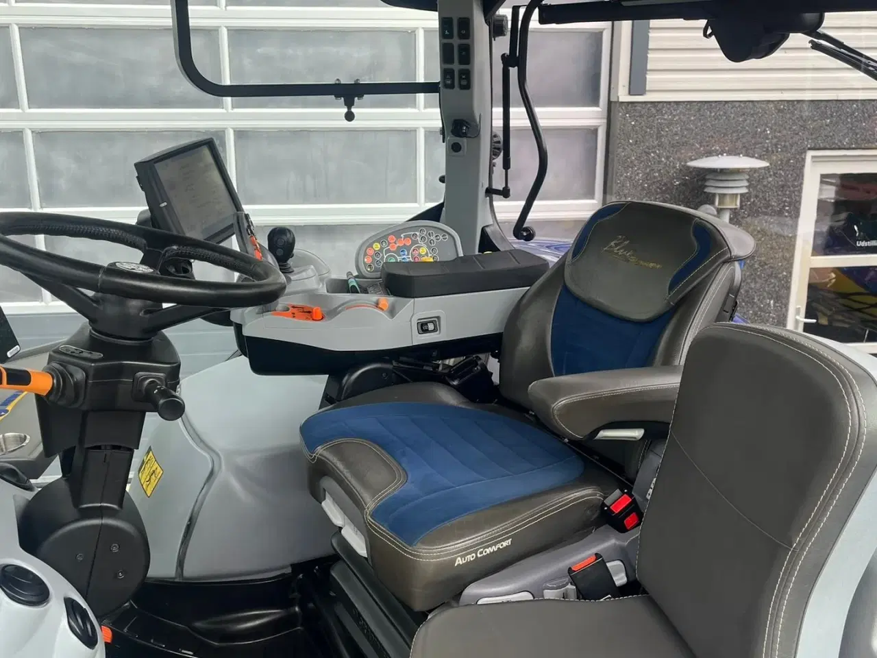 Billede 2 - New Holland T7.315 Auto Command BluePower med frontlift