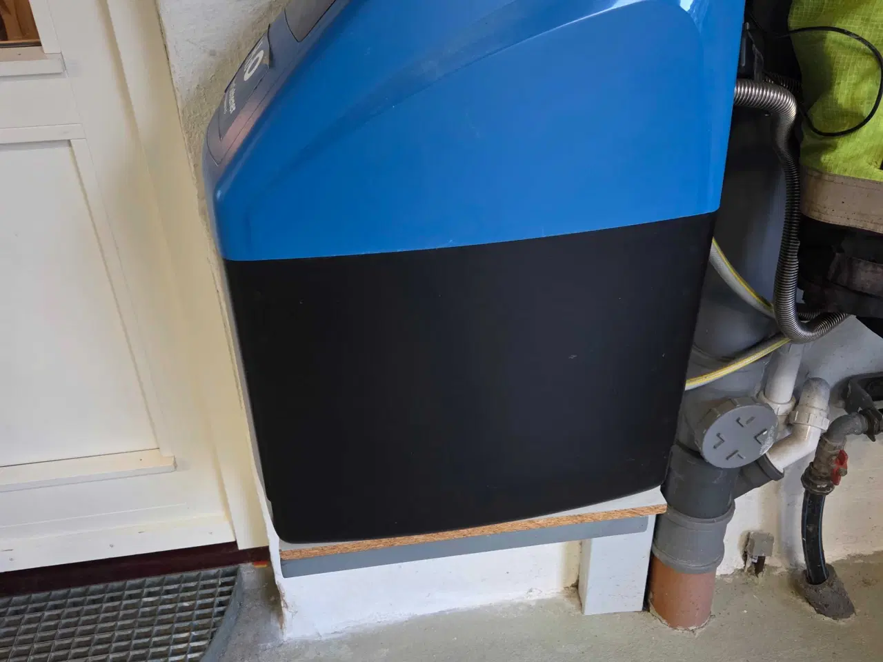 Billede 2 - Blødgøringsanlæg / Water Softener by VVS Experten 
