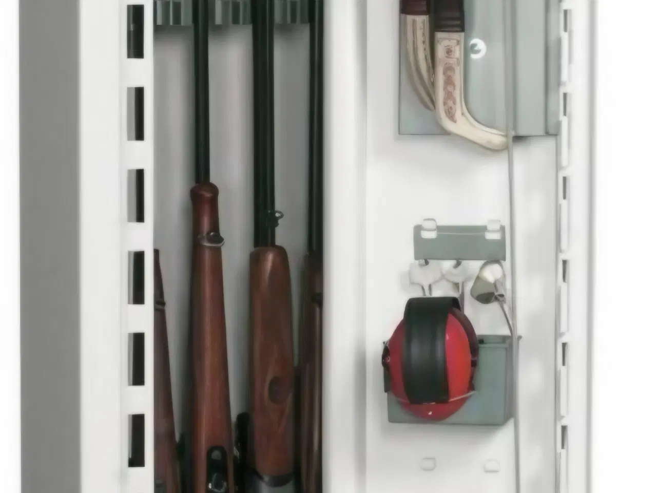 Billede 1 - Købes Våbenskab max 3000