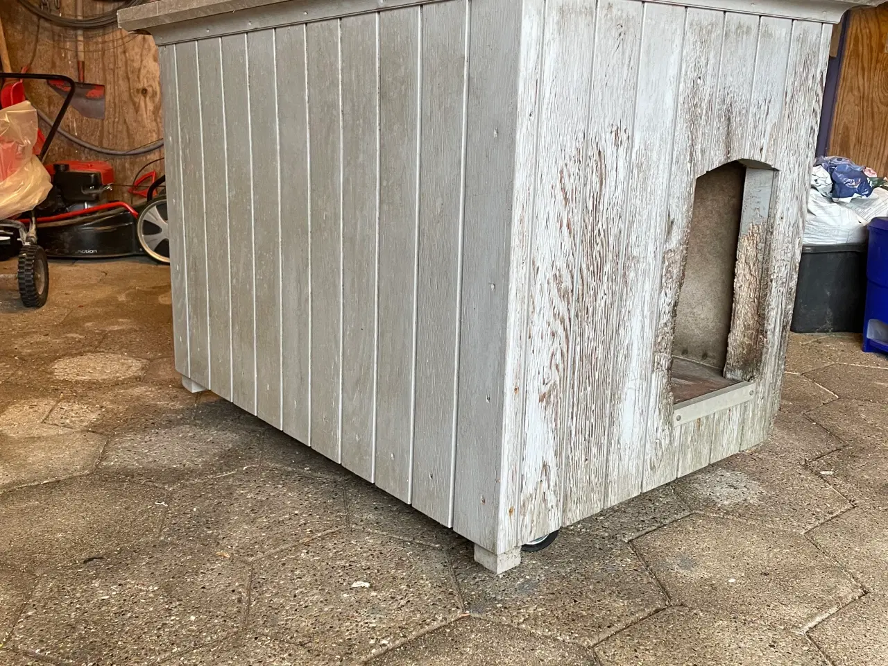 Billede 1 - Hundehus brugt 