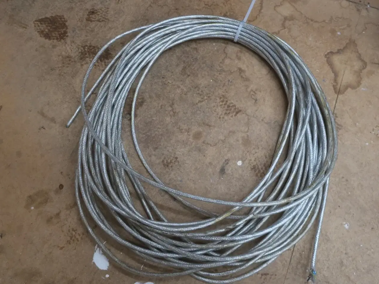 Billede 1 - Skærmet kabel, 4-leder