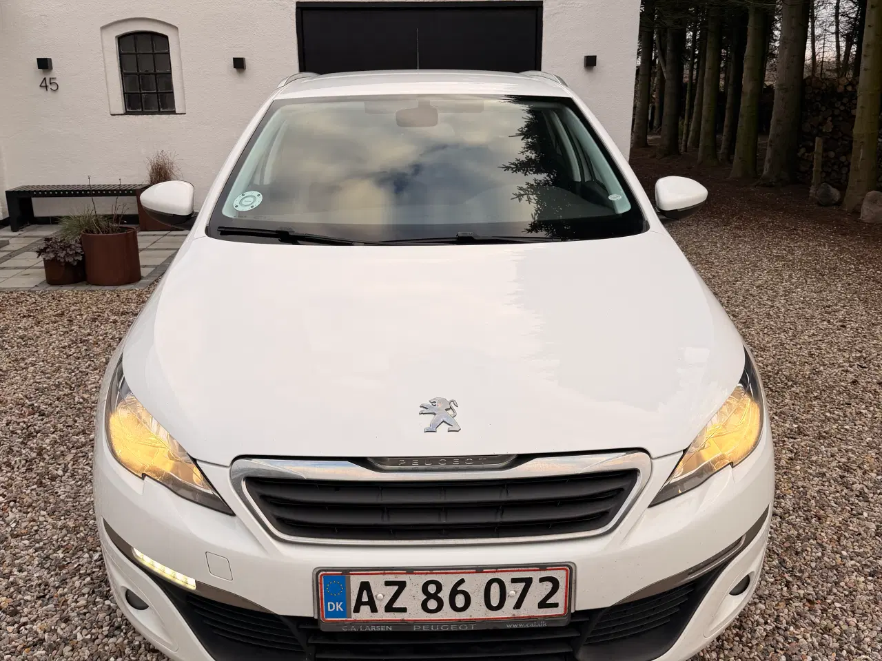 Billede 1 - Peugeot 308 1,6 BlueHDi 120 Style SW, Nysynet