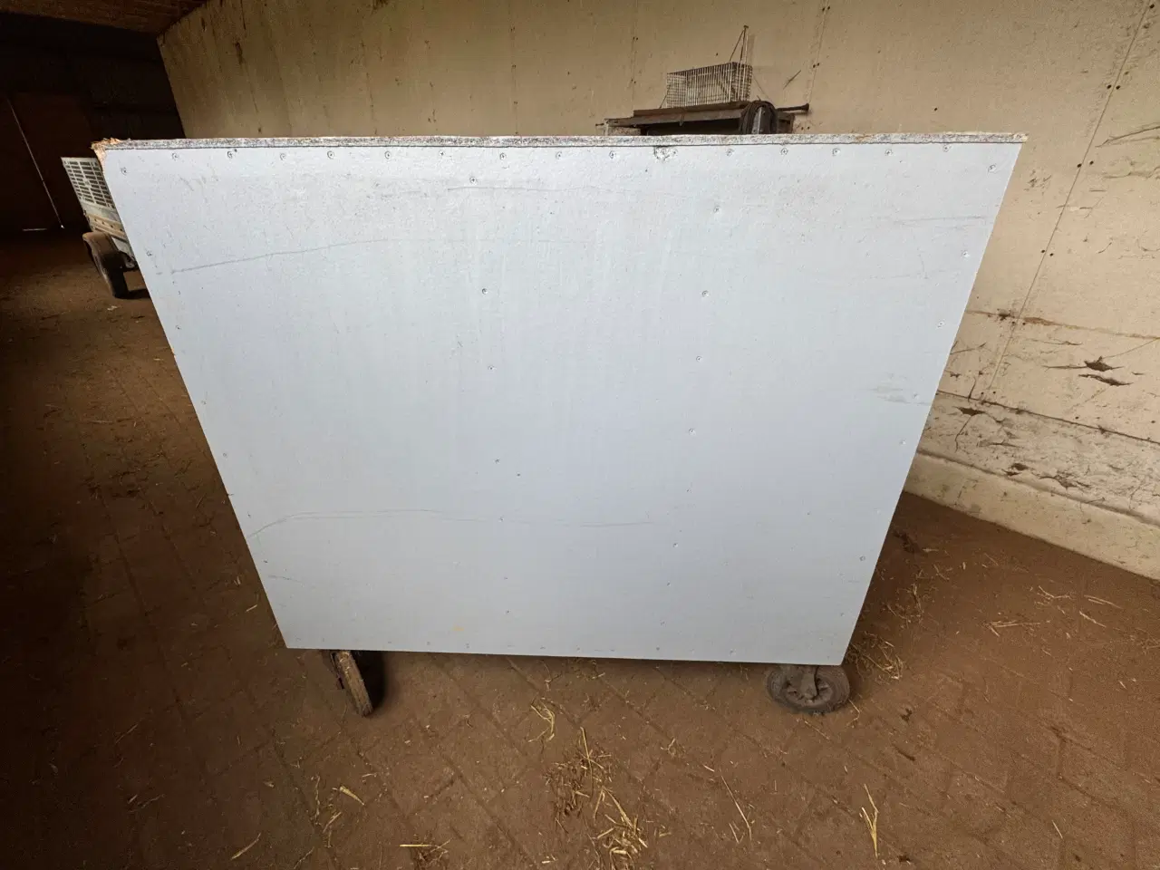 Billede 9 - Stort stævneskab