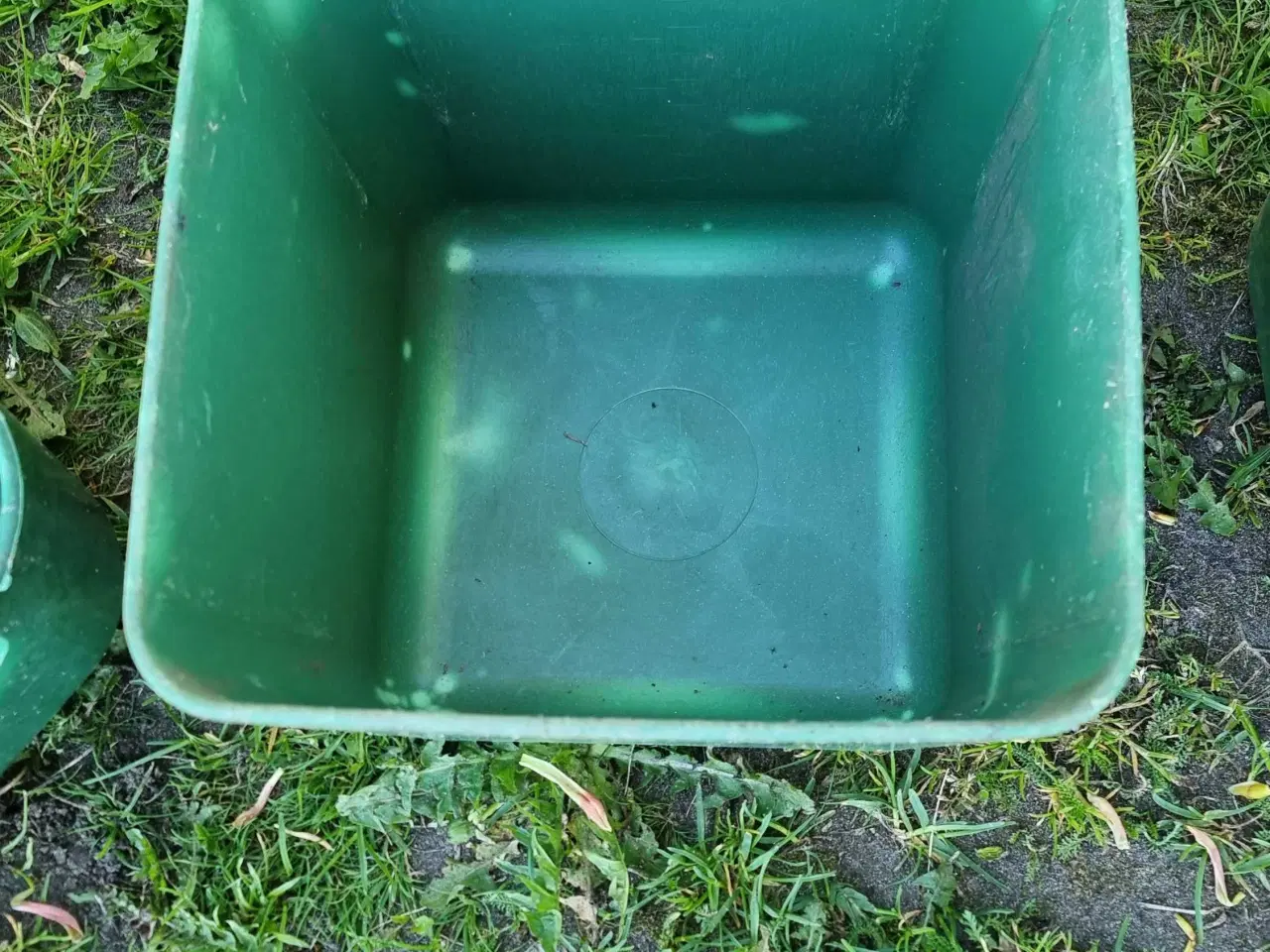 Billede 2 - Fodertrug