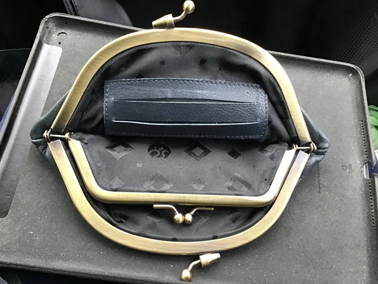 Billede 8 - ADAX TASKER