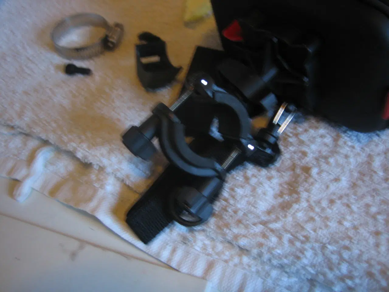 Billede 3 - Givi gps holder