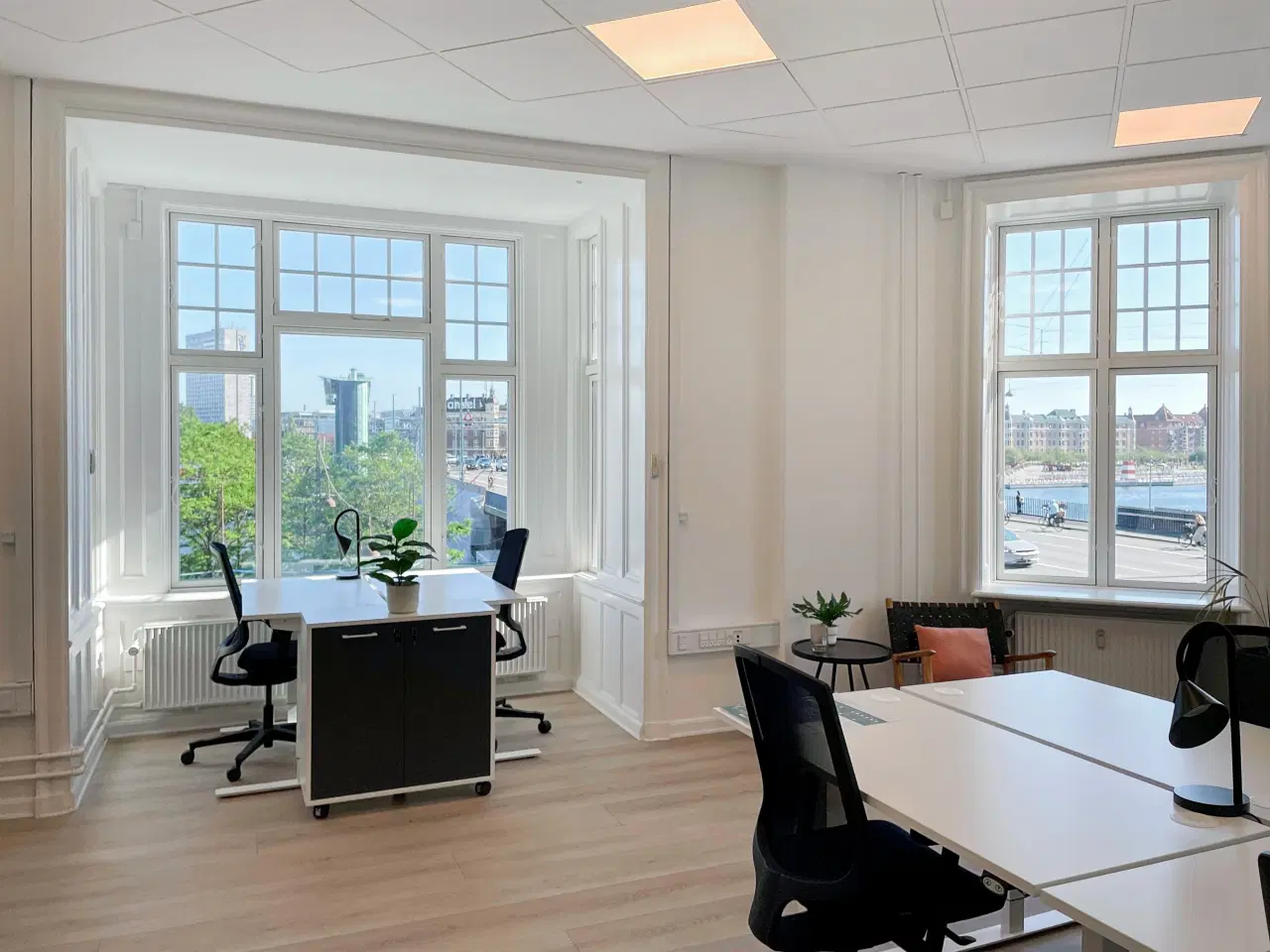 Billede 1 - Professionel kontorplads i Regus Christians Brygge