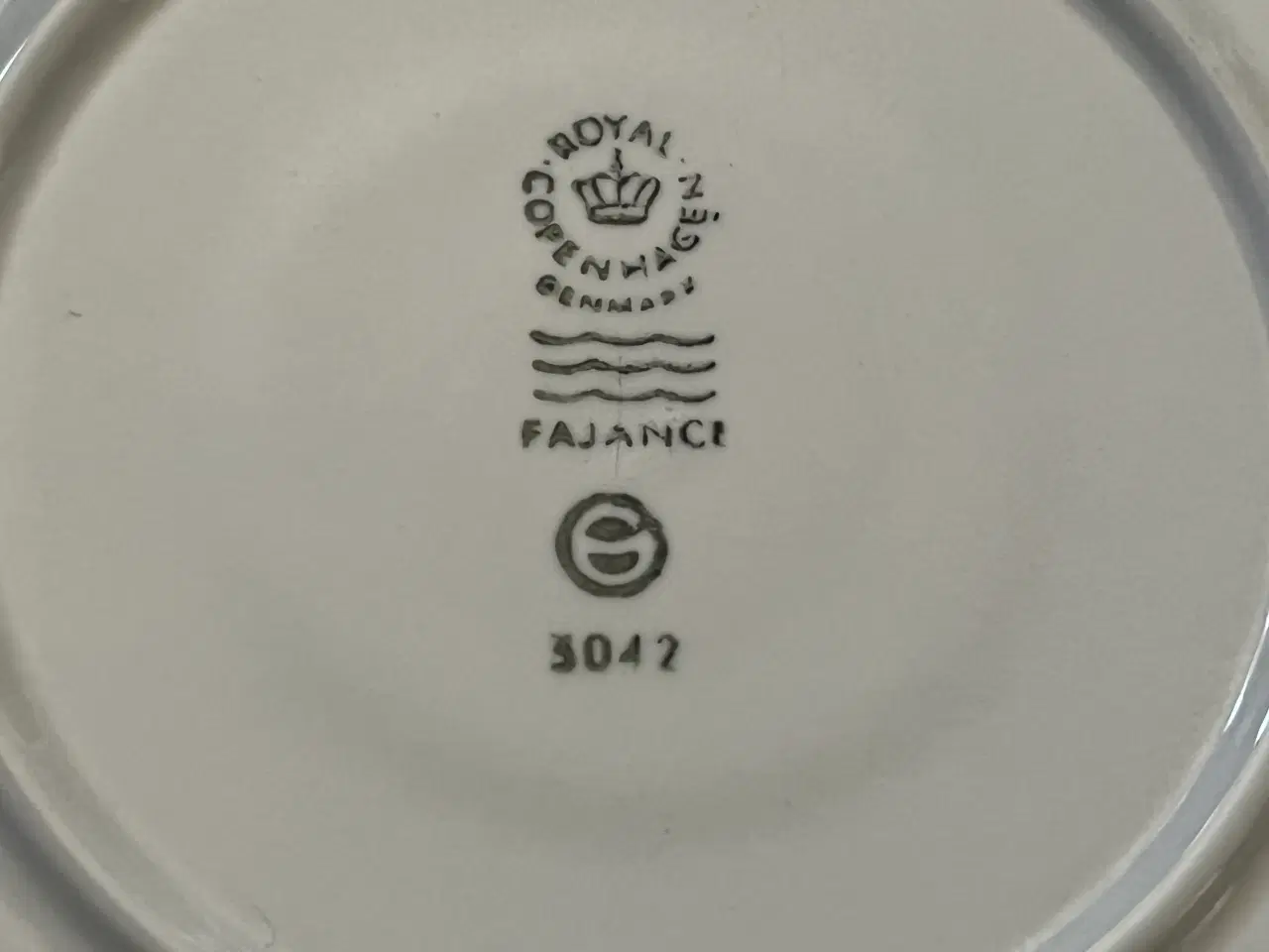 Billede 2 - Royal Copenhagen 3042 kaffekop