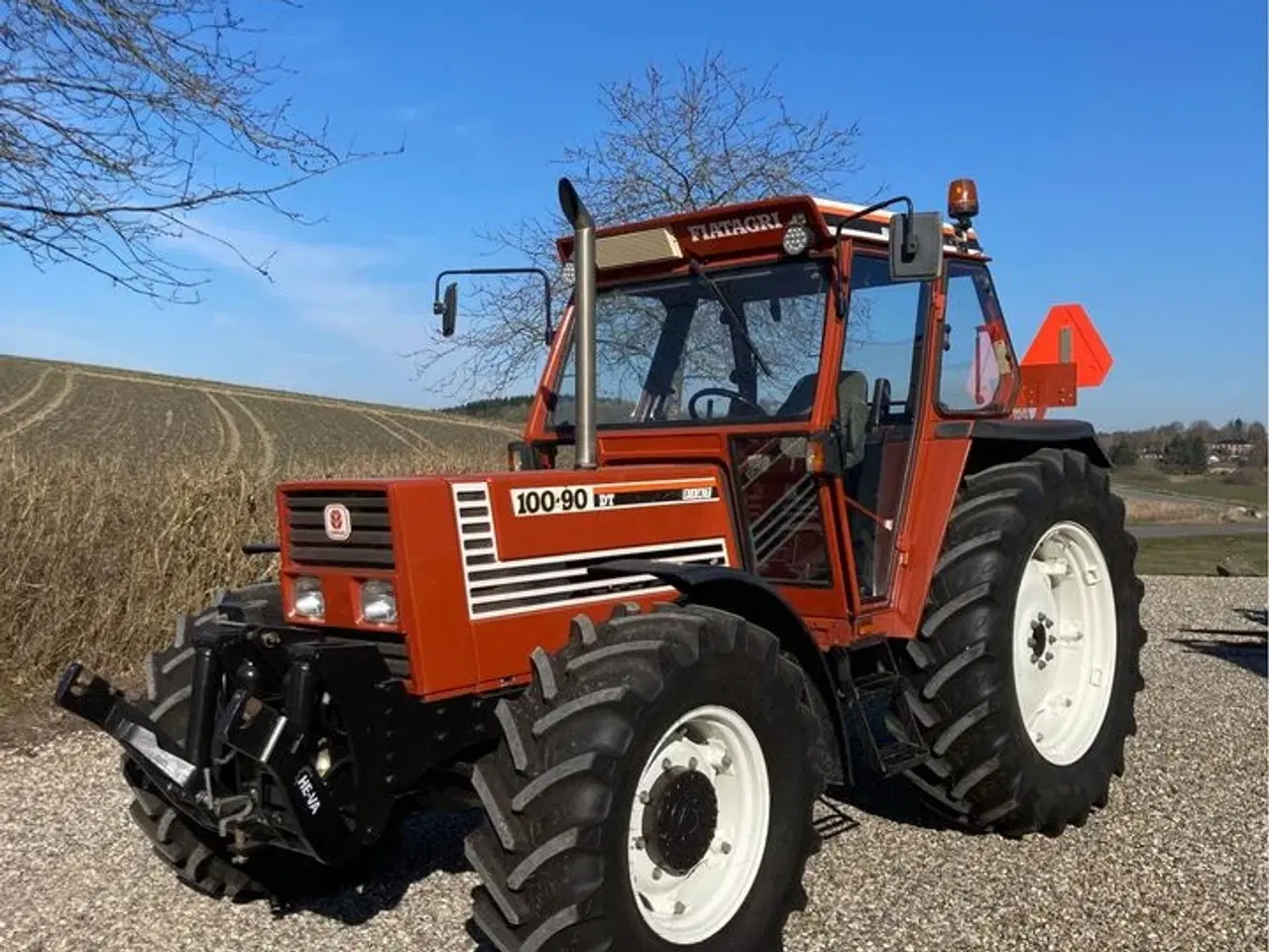 Billede 1 - KØBES: Fiat traktor.