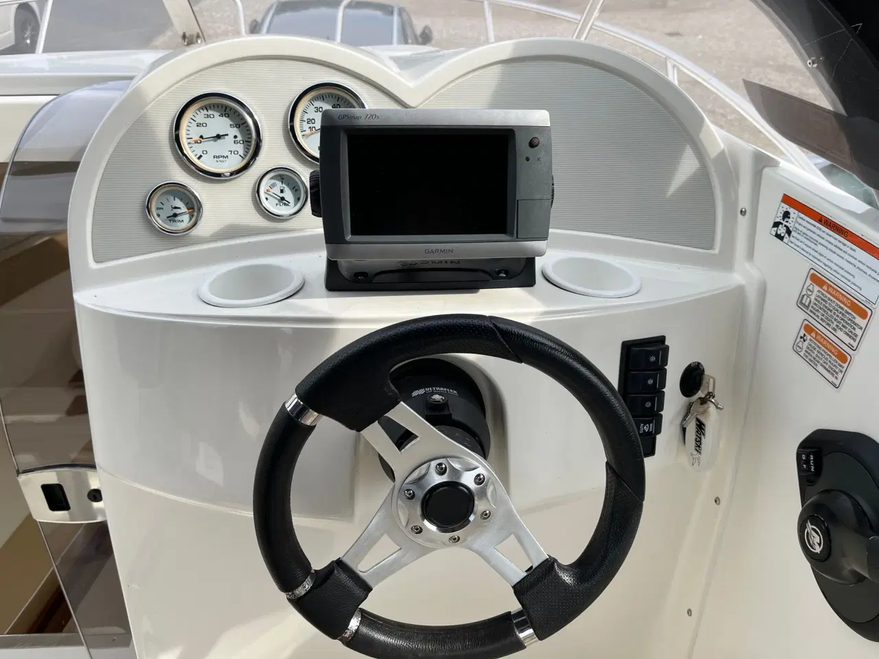 Billede 2 - Activ 540 Cruiser med 115 hk Mercury-EFI 4-takt 2,1L og 1500 kg Brenderup bådtrailer - Anvisningss..