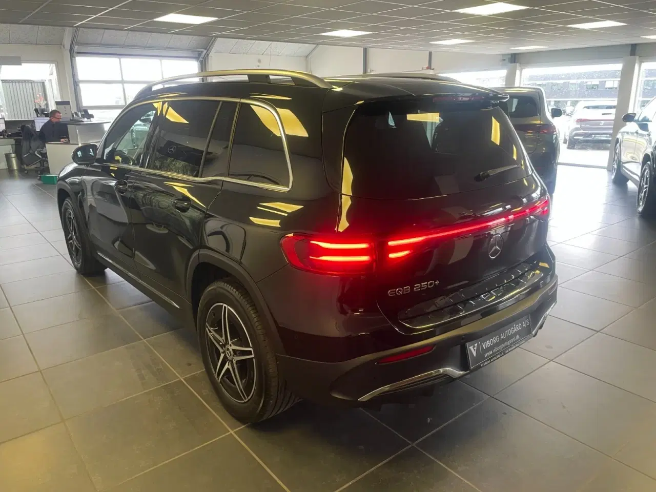 Billede 3 - Mercedes EQB250+  AMG Advance