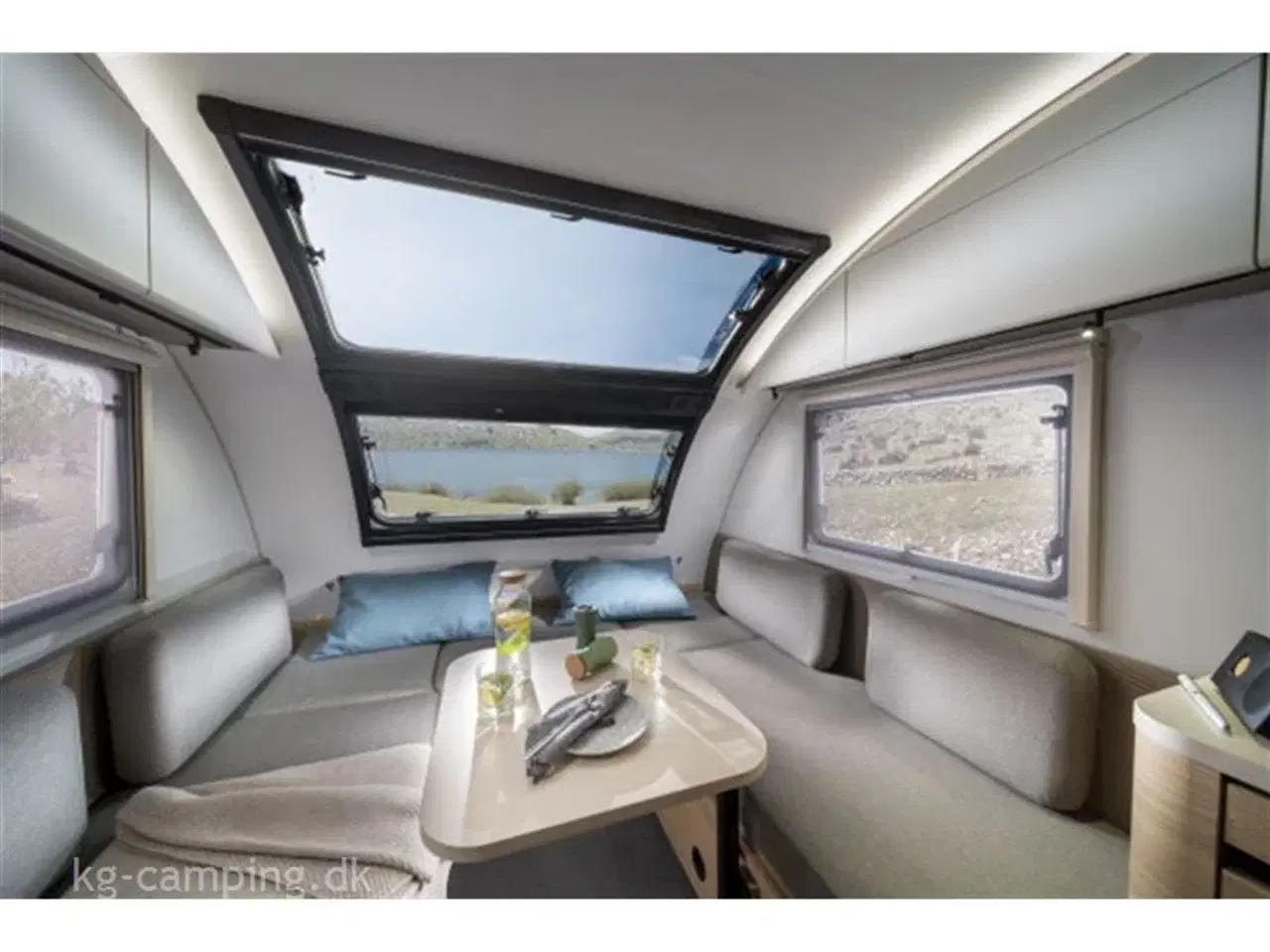 Billede 10 - 2026 - Adria Action 391 LH Classic 2026 Nyhed - Action 391 LH Classic med TRUMA Combi 4 E varme samt musiksystem