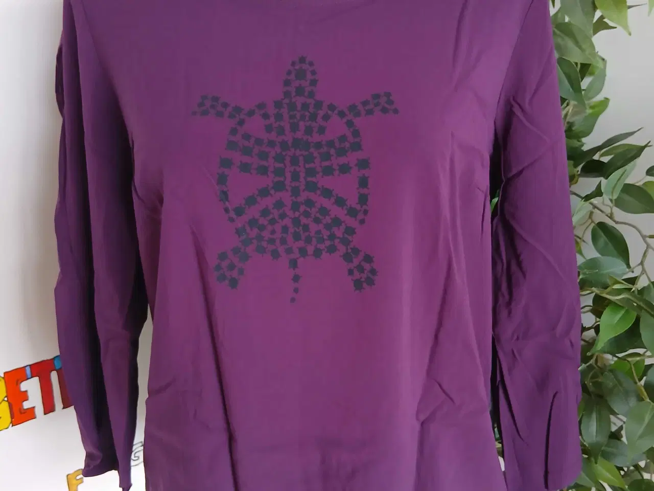Billede 1 - Bluse. St-Martins. Small/36