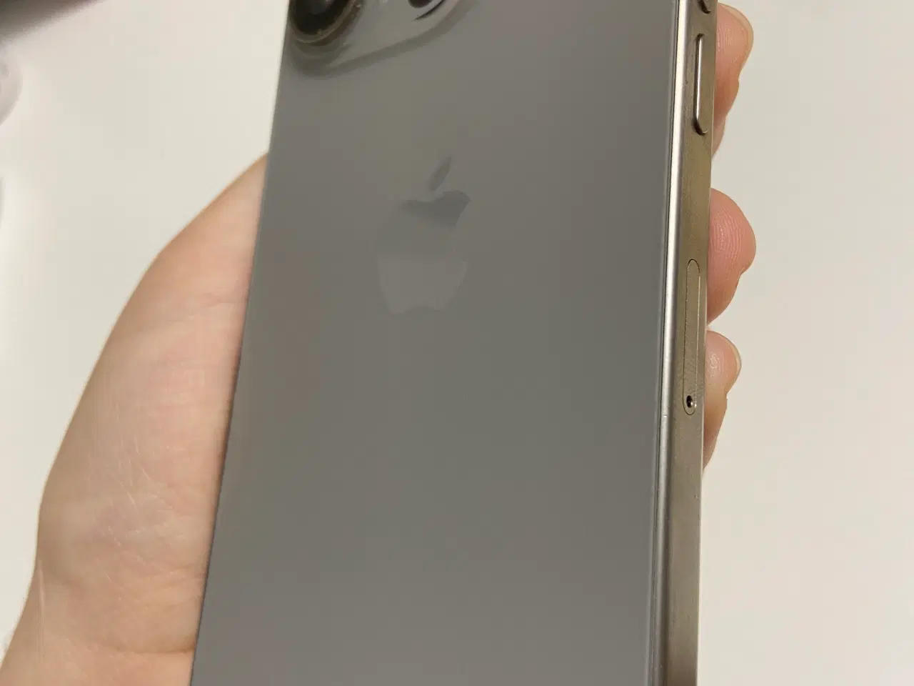 Billede 4 - iPhone 15 pro 256 GB titanium