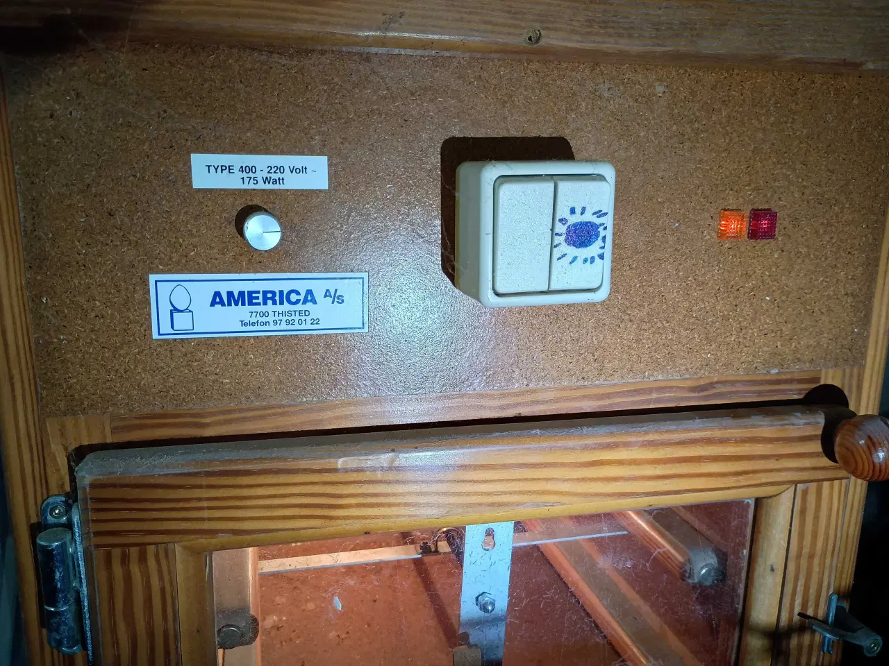 Billede 4 - Amerika Thisted træruger/Rugemaskine fuldt automat