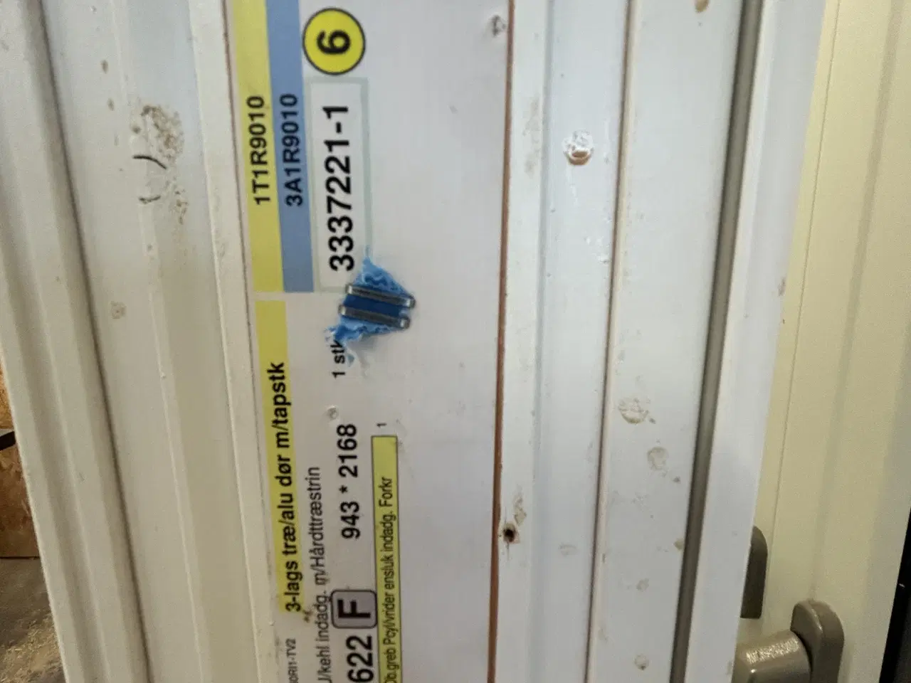 Billede 3 - Træ/alu dør. Helt ny