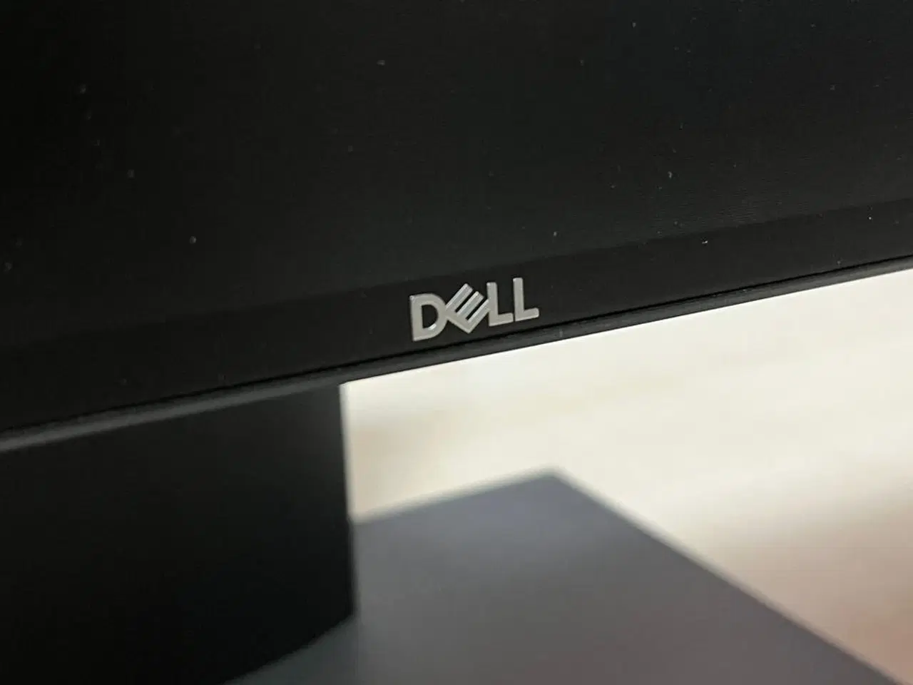 Billede 2 - 2 stk. 24" monitor, DELL U2421HE