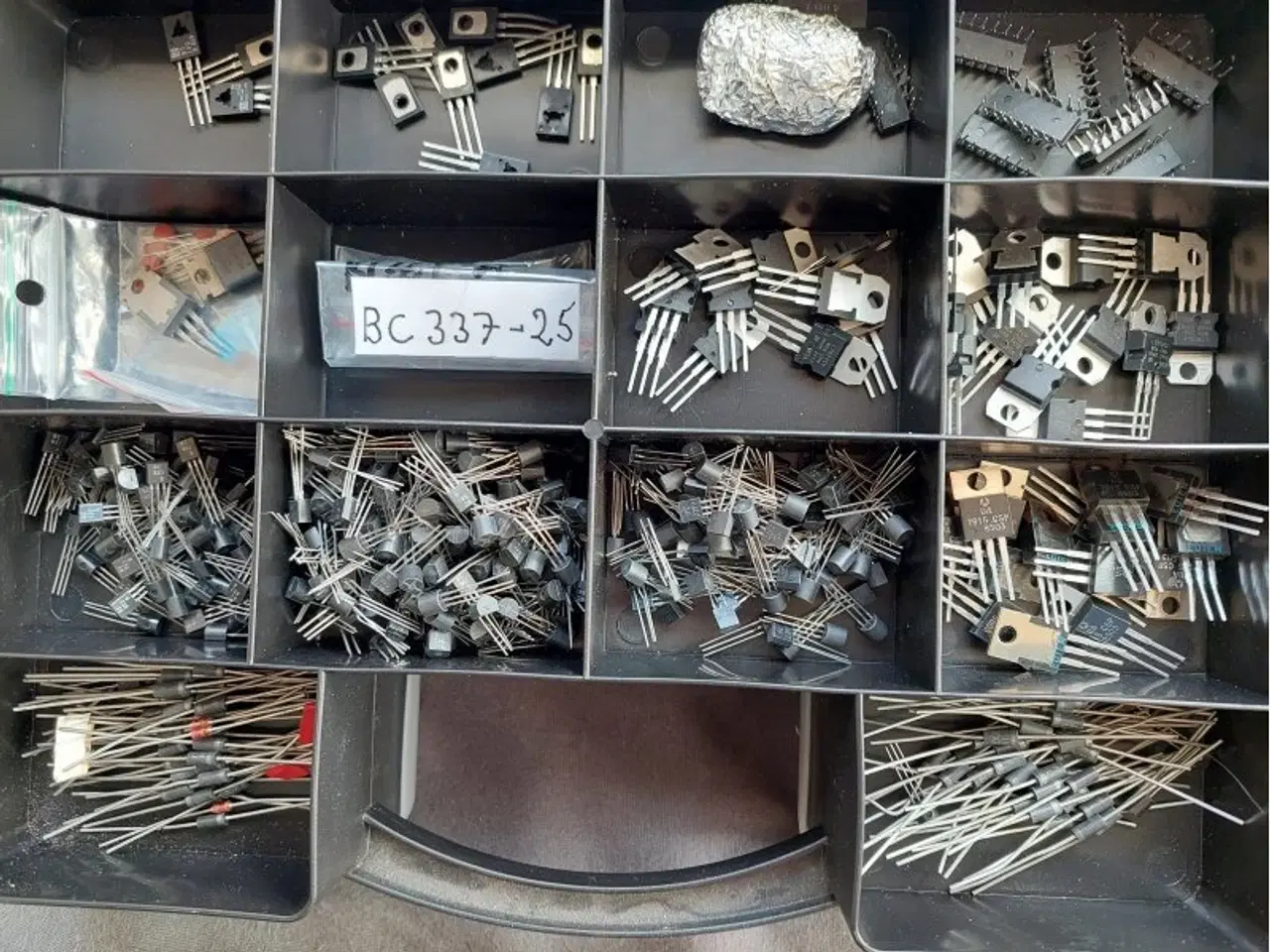 Billede 1 - Elektronik - Restsalg.