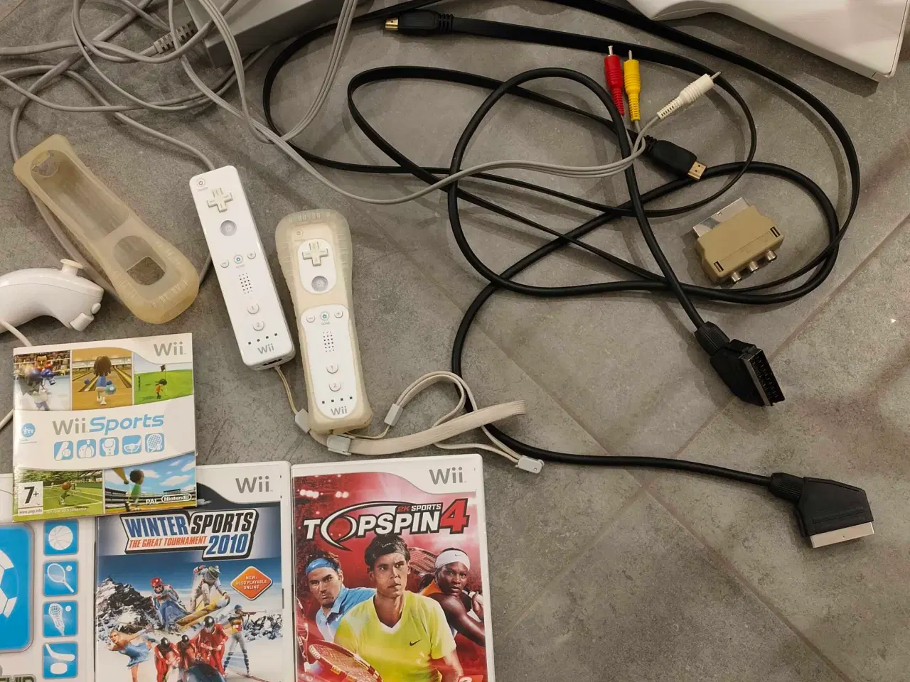 Billede 2 - Nintendo Wii m. Tilbehør og spim