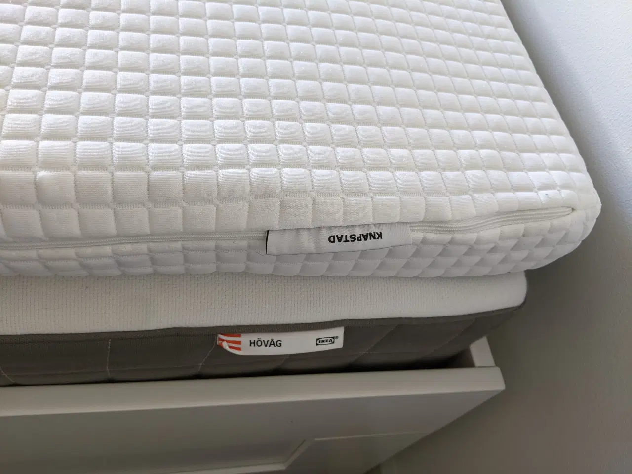 Billede 4 - IKEA BRIMNES BED WHITE 140X200CM  +matress +top