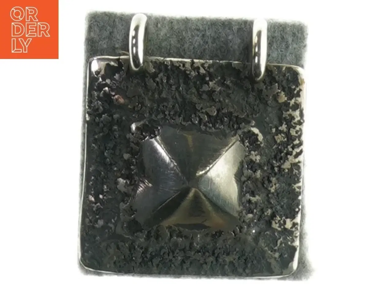 Billede 1 - Vedhæng (str. 8 x 7cm)