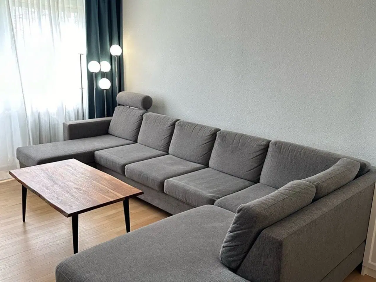 Billede 1 - Stor sofa i meget god kvalitet