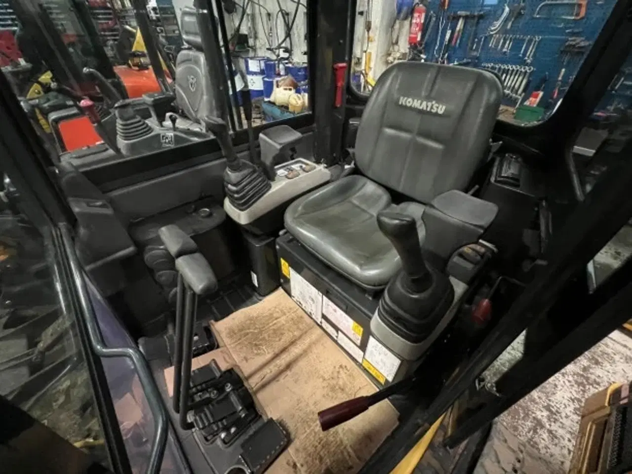 Billede 3 - Komatsu PC16 - 1.770 kg. Minigraver / 3 skovle