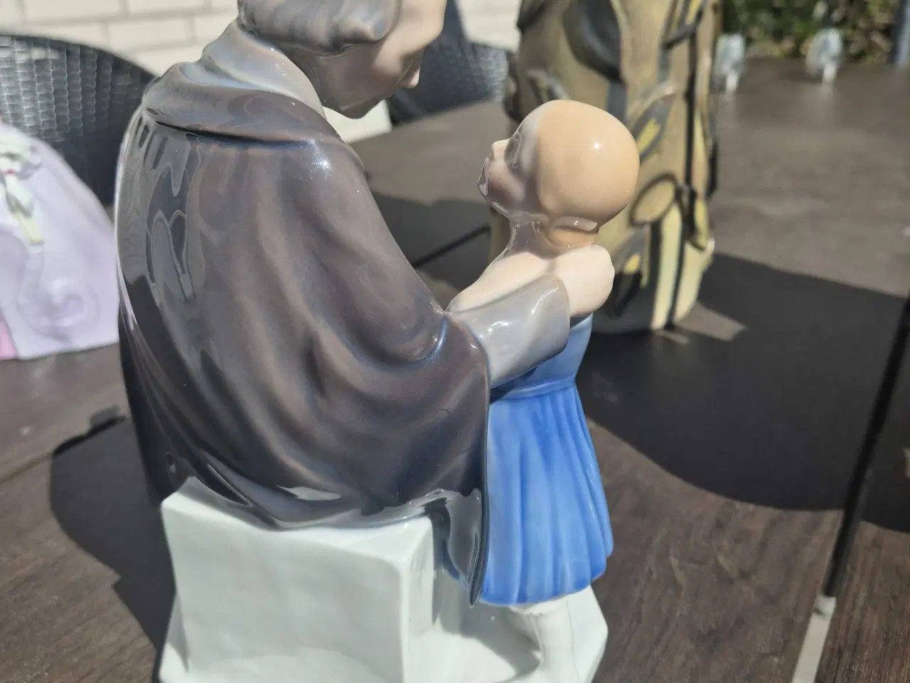 Billede 3 - Bing og grøndal figur