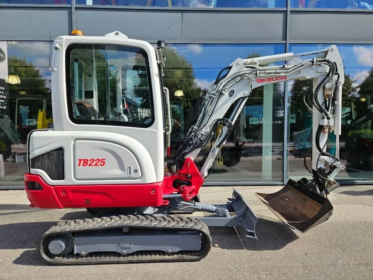 Billede 2 - Takeuchi TB 225
