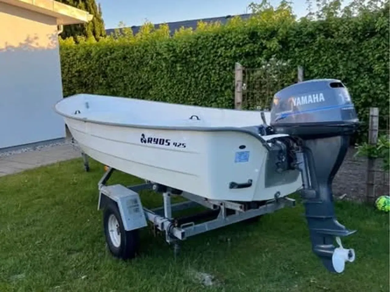 Billede 2 - Yamaha 15 HK 4. takts påhængsmotor 