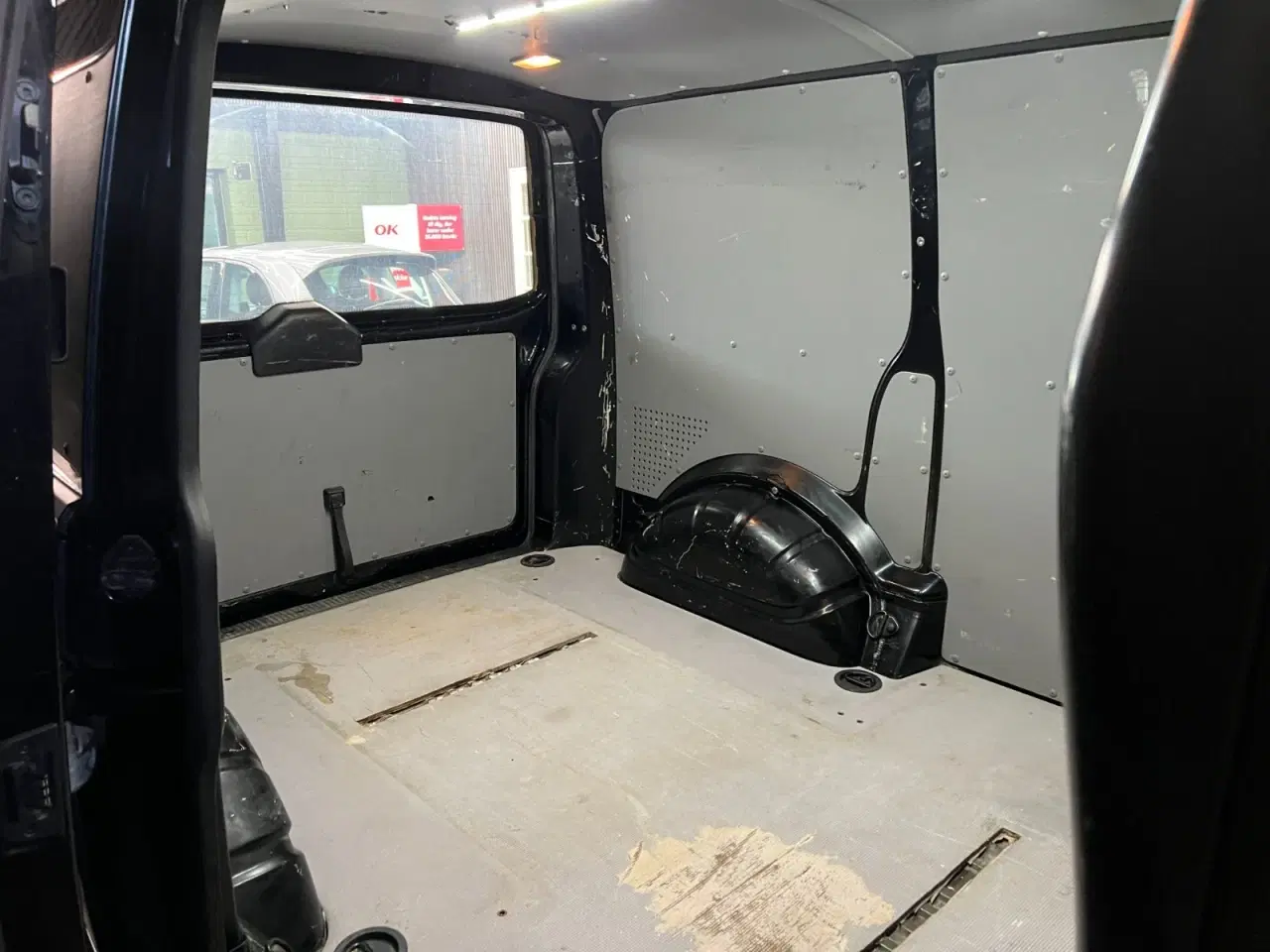 Billede 10 - VW Transporter 2,0 TDi 140 Kassevogn DSG kort