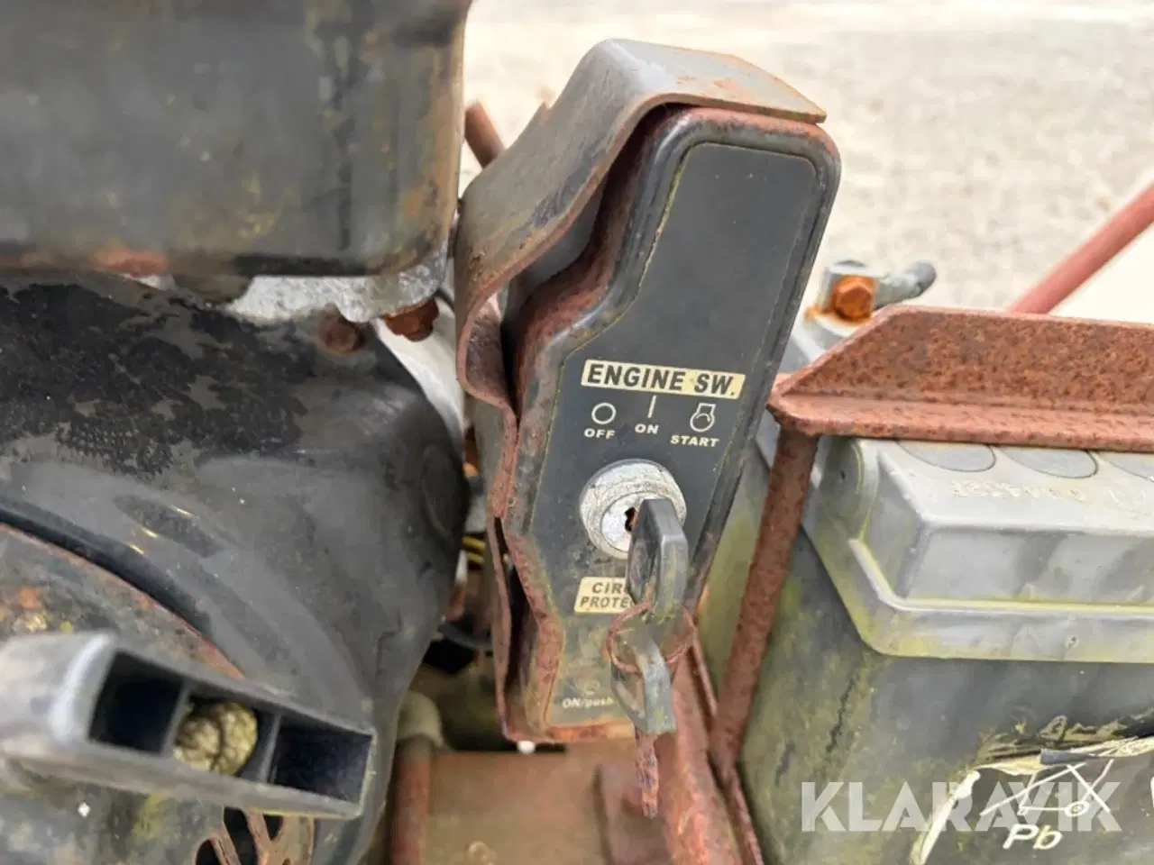 Billede 11 - Fejemaskine Htf