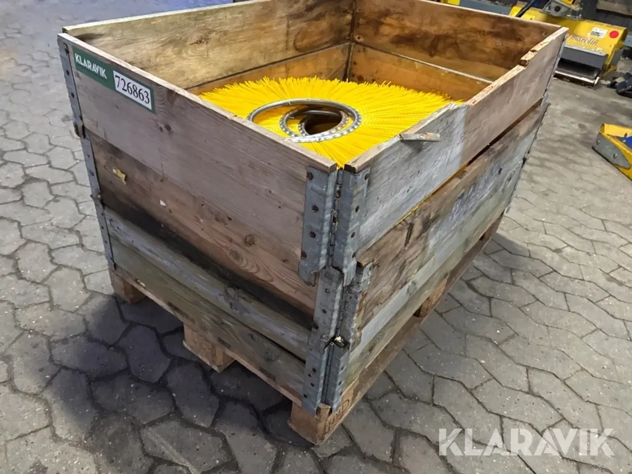 Billede 2 - Børster til - 25,5 cm i hul-diameter - cirka 40 styks