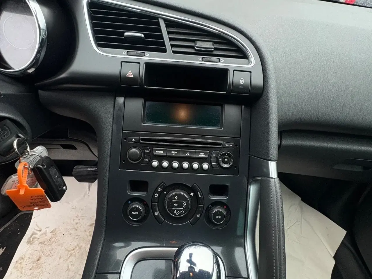 Billede 11 - Peugeot 3008 1,6 HDi 112 Premium+ ESG
