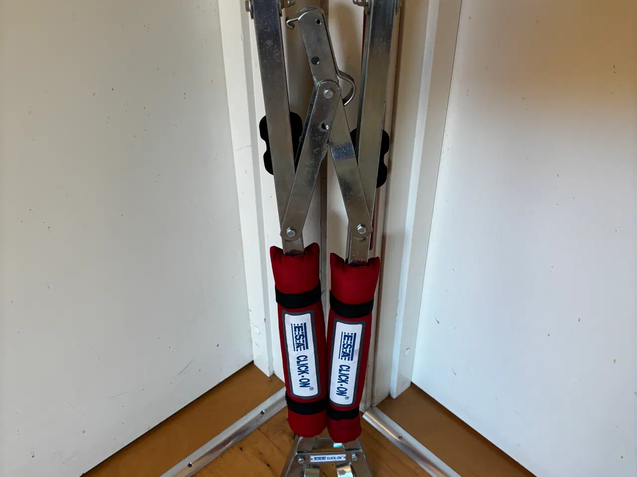 Billede 2 - Cykelholder til anhængertræk