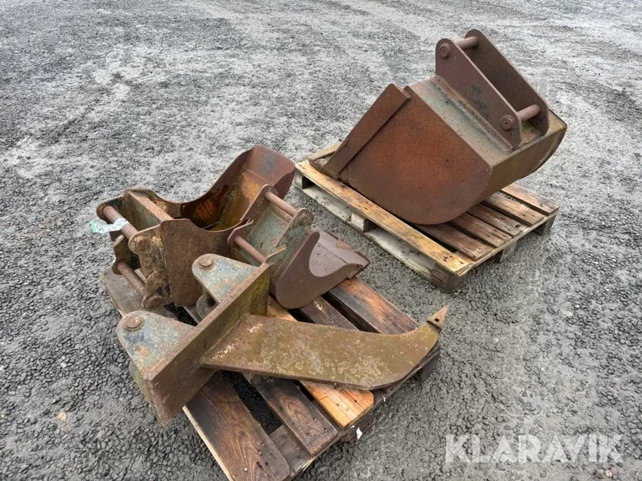 Billede 4 - Skovle 3 styk og 1 styk grubbe