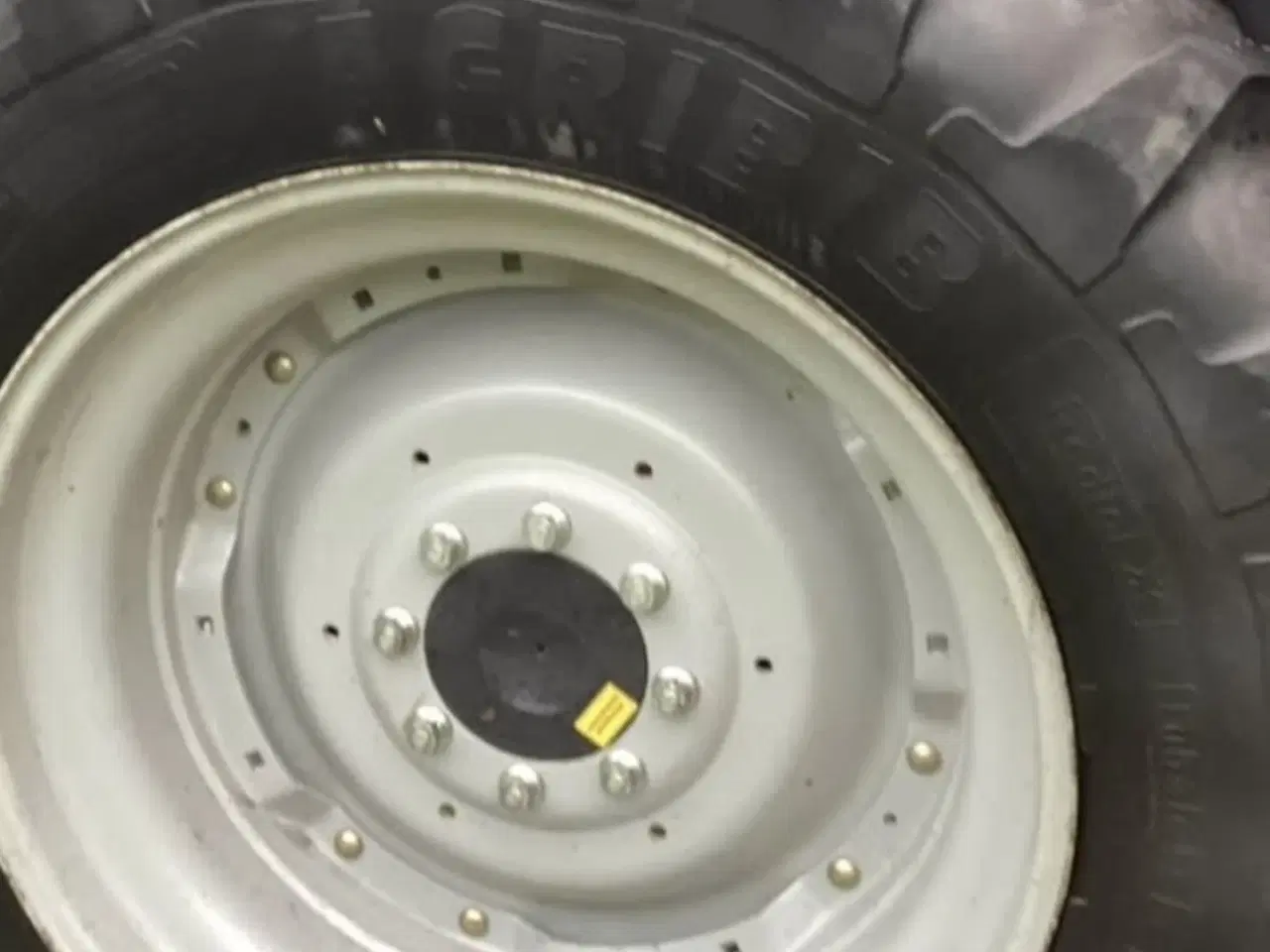 Billede 6 - McCormick Mc 135 Power 6. Kun kørt 2015 timer. Årg 2009.