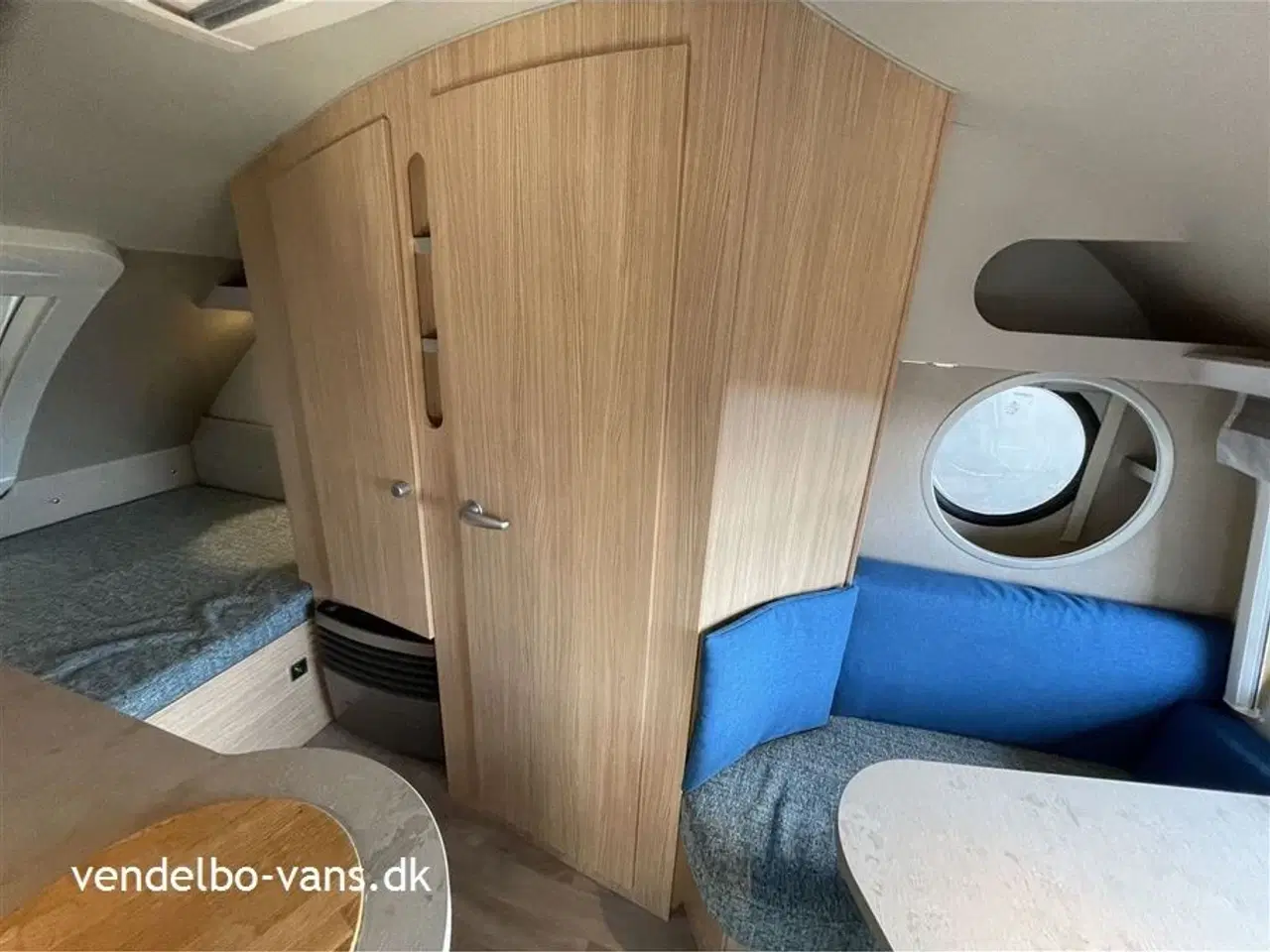 Billede 11 - 2021 - Tabbert T@b 400   Nem og hyggelig retro inspireret campingvogn med modene teknologi