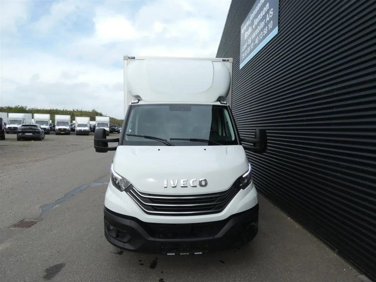 Billede 7 - Iveco Daily 35S16 4100mm 2,3 D m/Alukasse med lift Hi-Matic 156HK Ladv./Chas. 8g Aut.