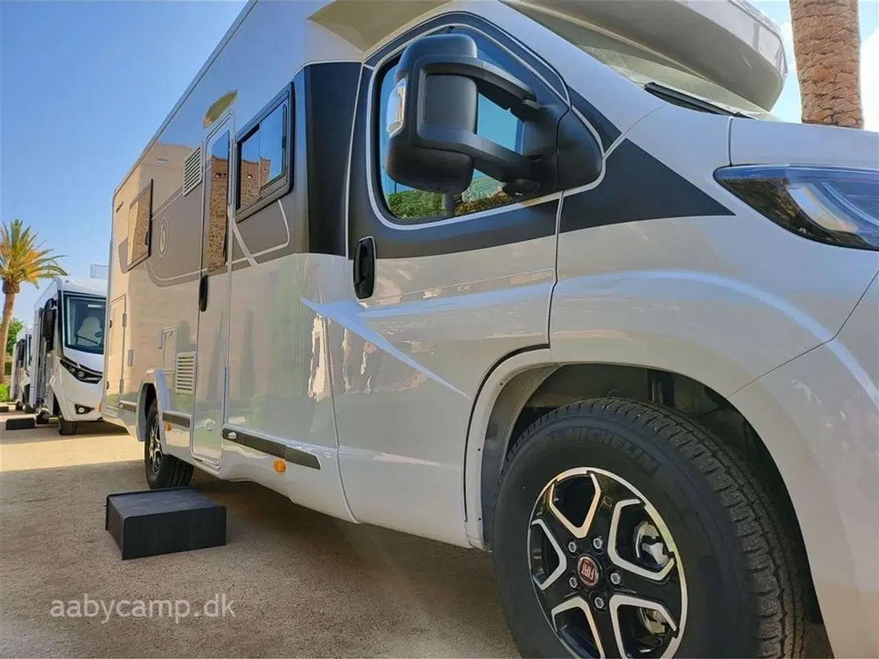 Billede 12 - 2024 - Benimar Mileo 263   NK Pakke. Automatgear. 150W solceller. 200 Ah Lithium Batteri. Markise. Cykelstativ.