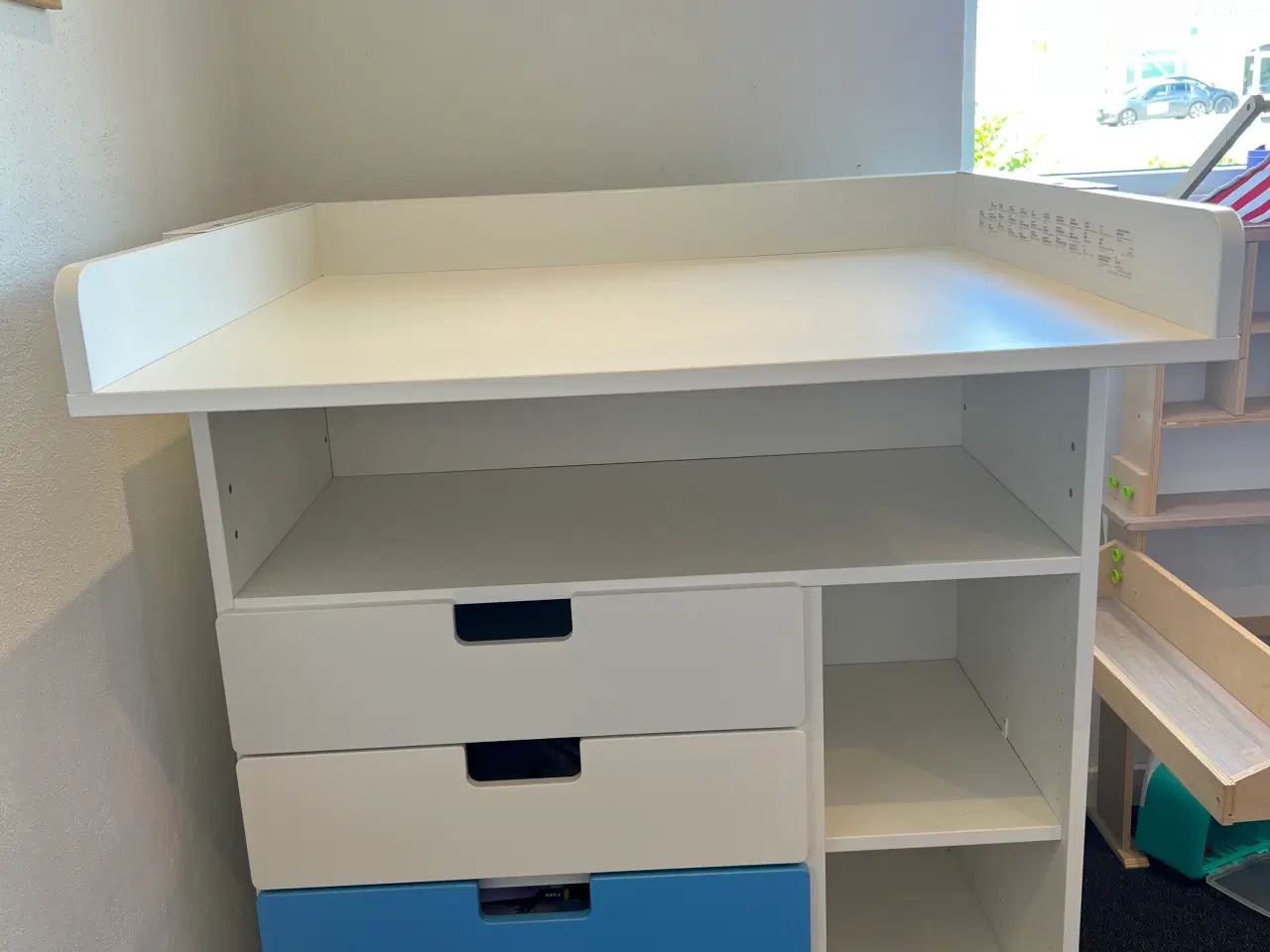 Billede 1 - Puslebord / skrivebord