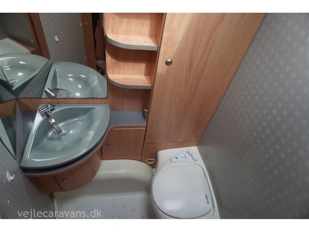 Billede 16 - 2006 - Bürstner Belcanto 525 TL
