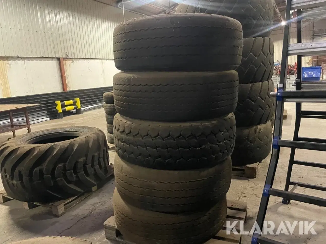 Billede 1 - Lastbils dæk Aeolus 385/65R22.5 5 styk