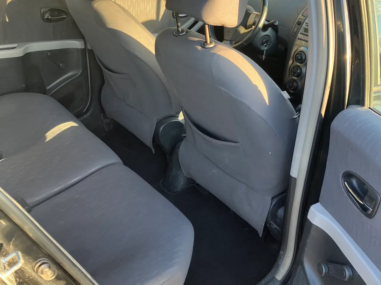 Billede 8 - Toyota Yaris 1,3 Benzin