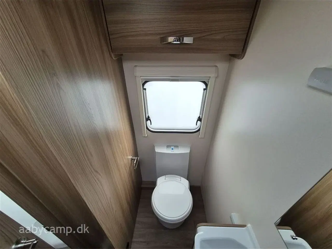 Billede 17 - 2022 - Sprite Mondial 490 Enkelt senge. markise. Isabella Capri fortelt. Mover. Batteri. gasalarm. cykelstativ.