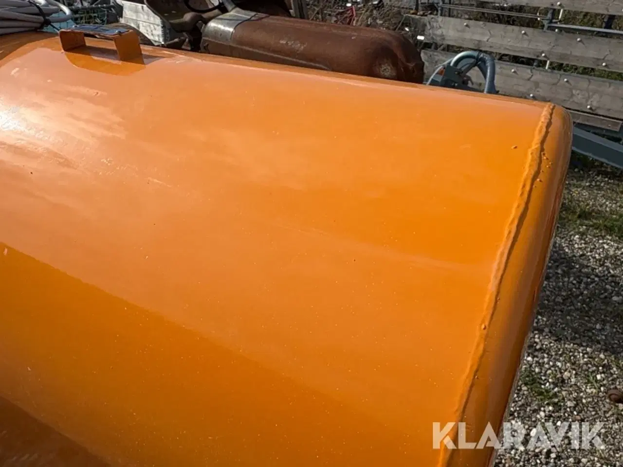 Billede 12 - Dieseltank Roug 1200
