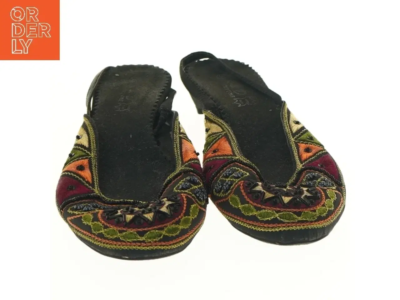 Billede 5 - Broderede ballerinaer, str. 39 fra R&D (str. 39 )